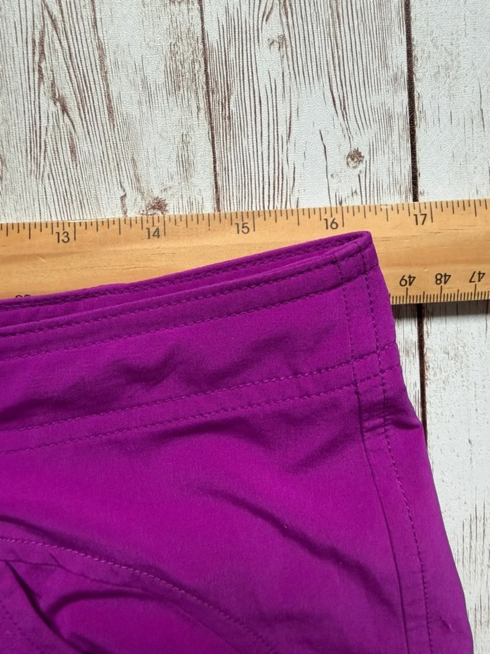 Athleta Costa Shorts sz 6 Purple Fuchsia Lightweight Outdoor Swim Athletic - Picture 11 of 13